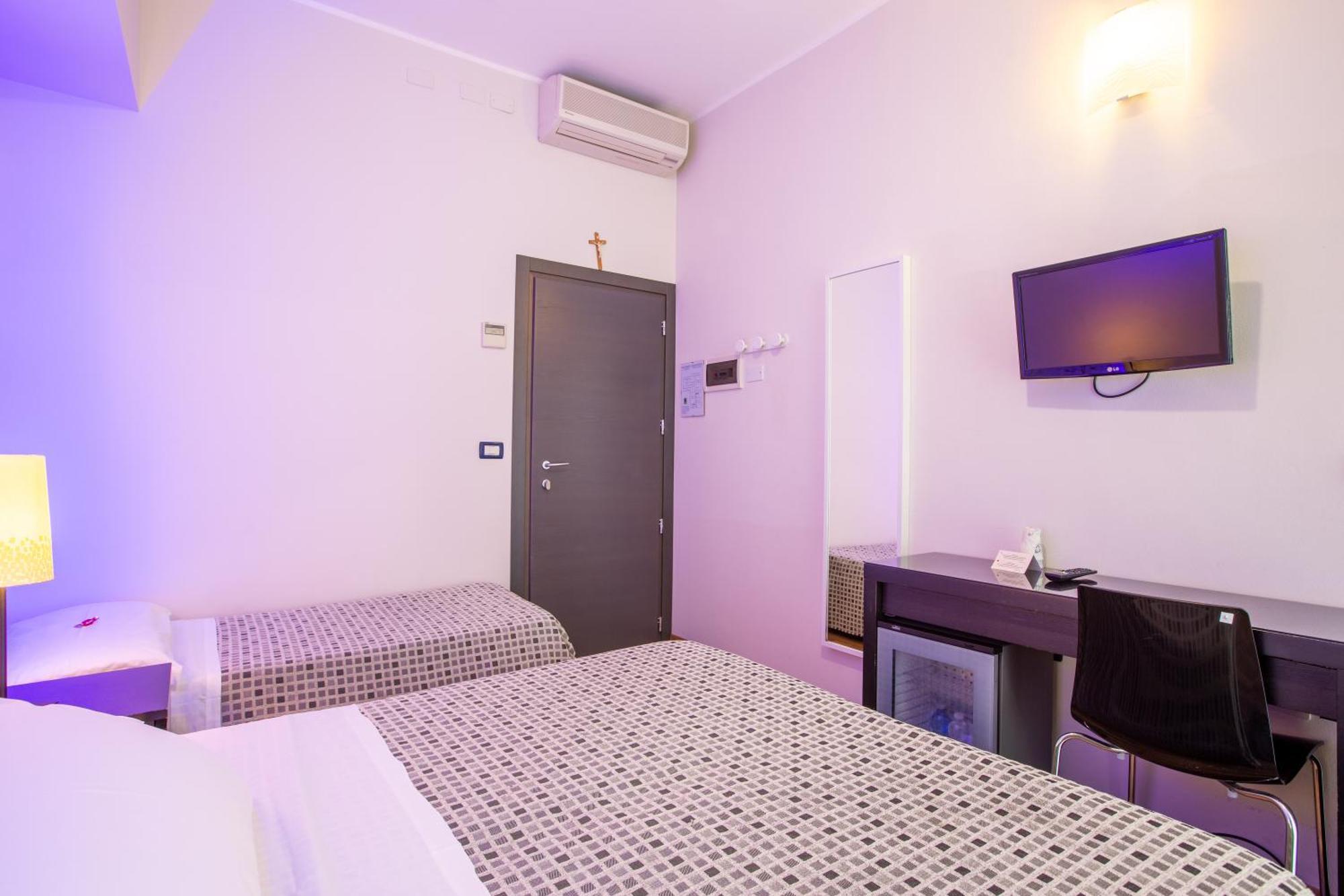 Hotel Gardenia Rimini Buitenkant foto