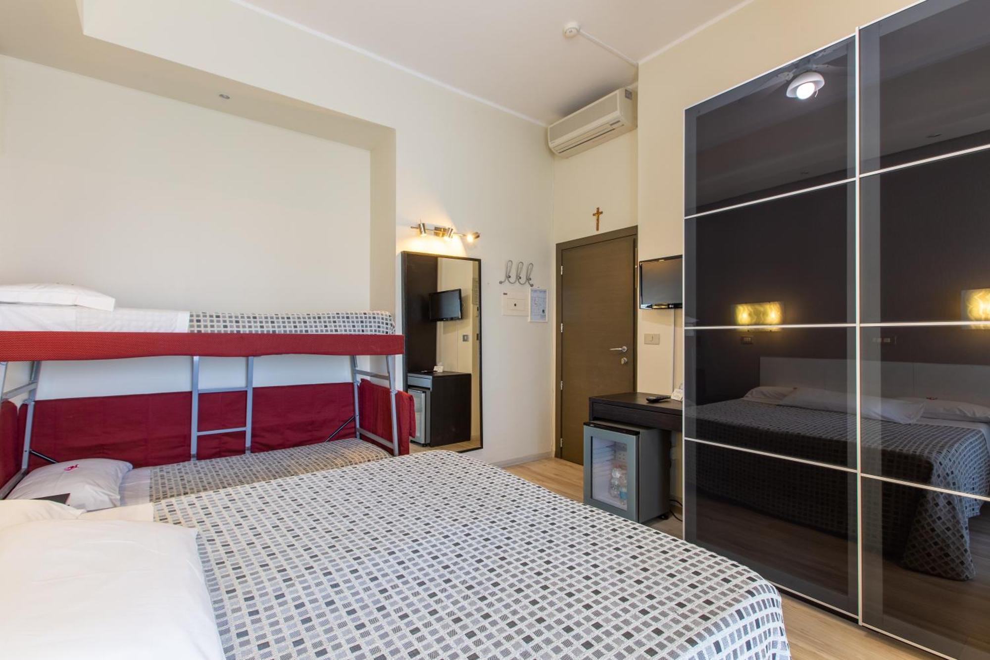 Hotel Gardenia Rimini Buitenkant foto