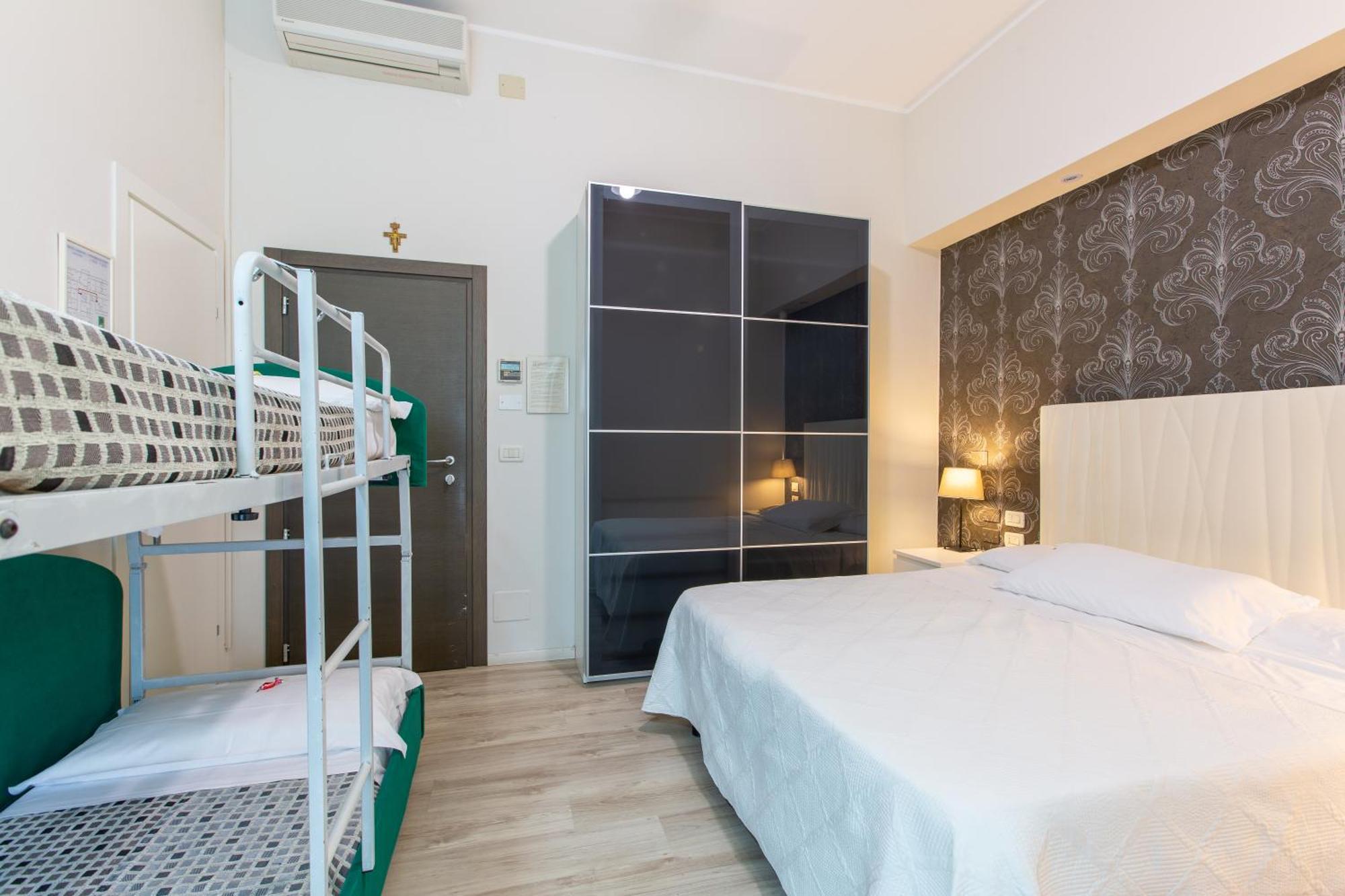 Hotel Gardenia Rimini Buitenkant foto