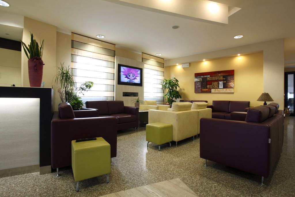 Hotel Gardenia Rimini Buitenkant foto